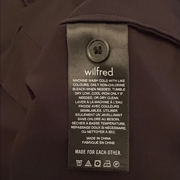 Wilfred Cropped Silk Blouse - Picture 4 of 5